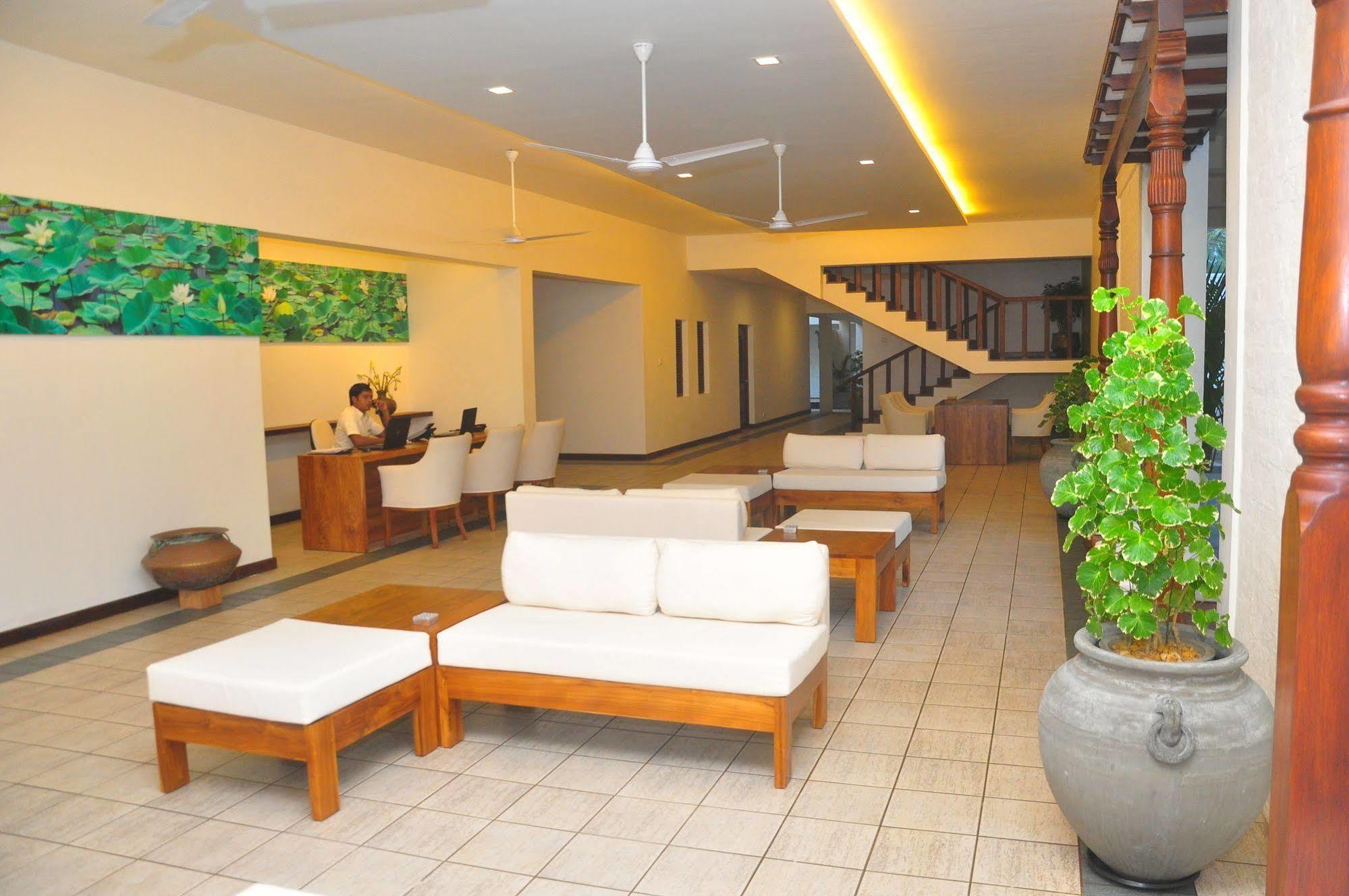 เมอร์เมด โฮเต็ล แอนด์ คลับ Hotel กาลูทารา ภายนอก รูปภาพ